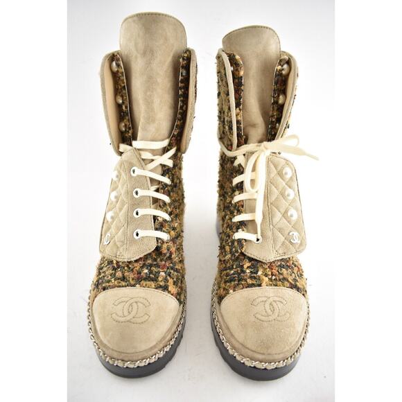 Chanel 18K Citizen Brown Beige Green Tweed CC Chain Pearl Combat Tall Boots 34.5 - Picture 8 of 12